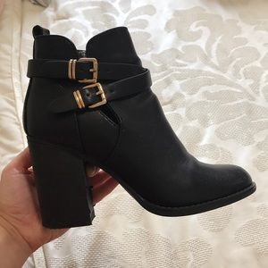 Black Aldo booties